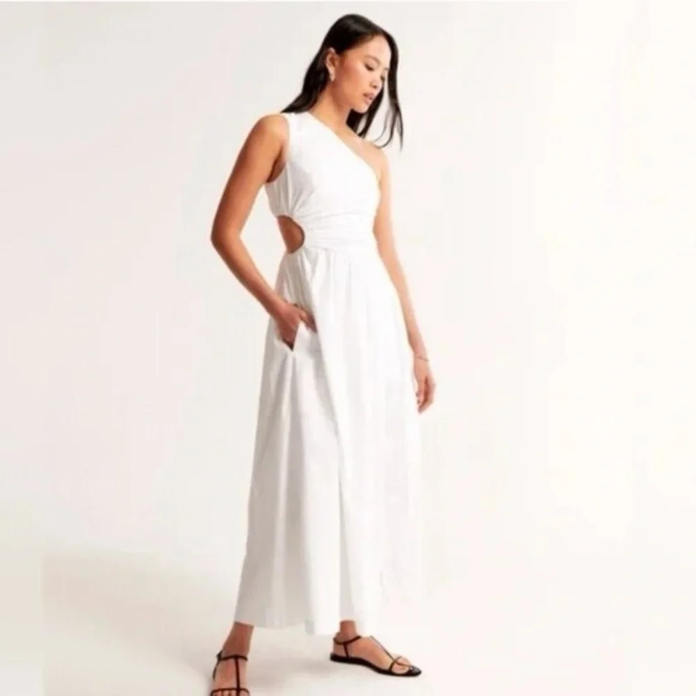 Abercrombie & Fitch Women's Cutout Maxi Dress Size M NWT
